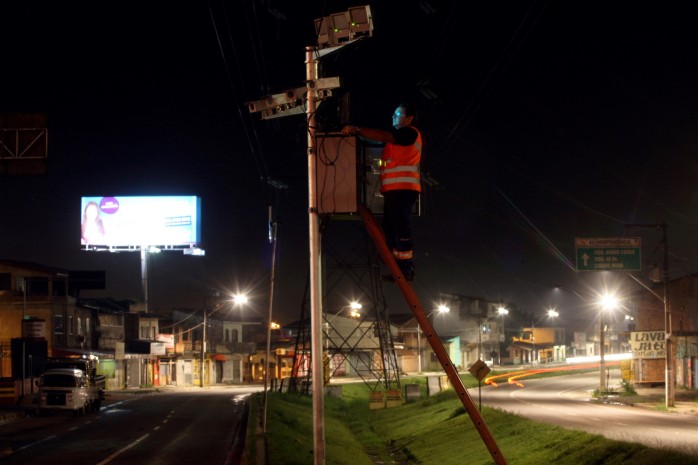 Semob e Inmetro realizam operação de fiscalização dos detectores eletrônicos.