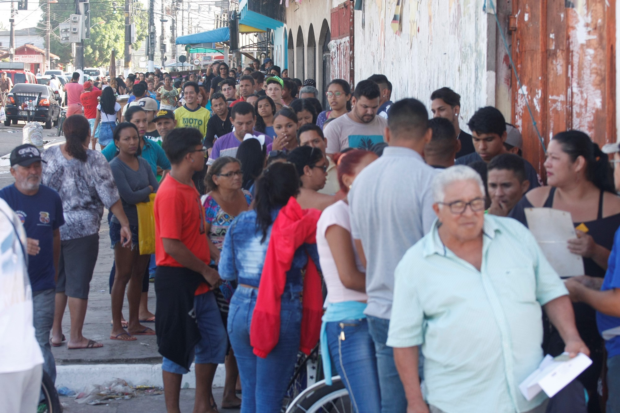 2017.08.09 - PA - Belém - Brasil: Prefeito Zenaldo Coutinho participa da abertura do programa "Prefeitura no Bairro" no distrito de Icoaraci. Foto: Oswaldo Forte